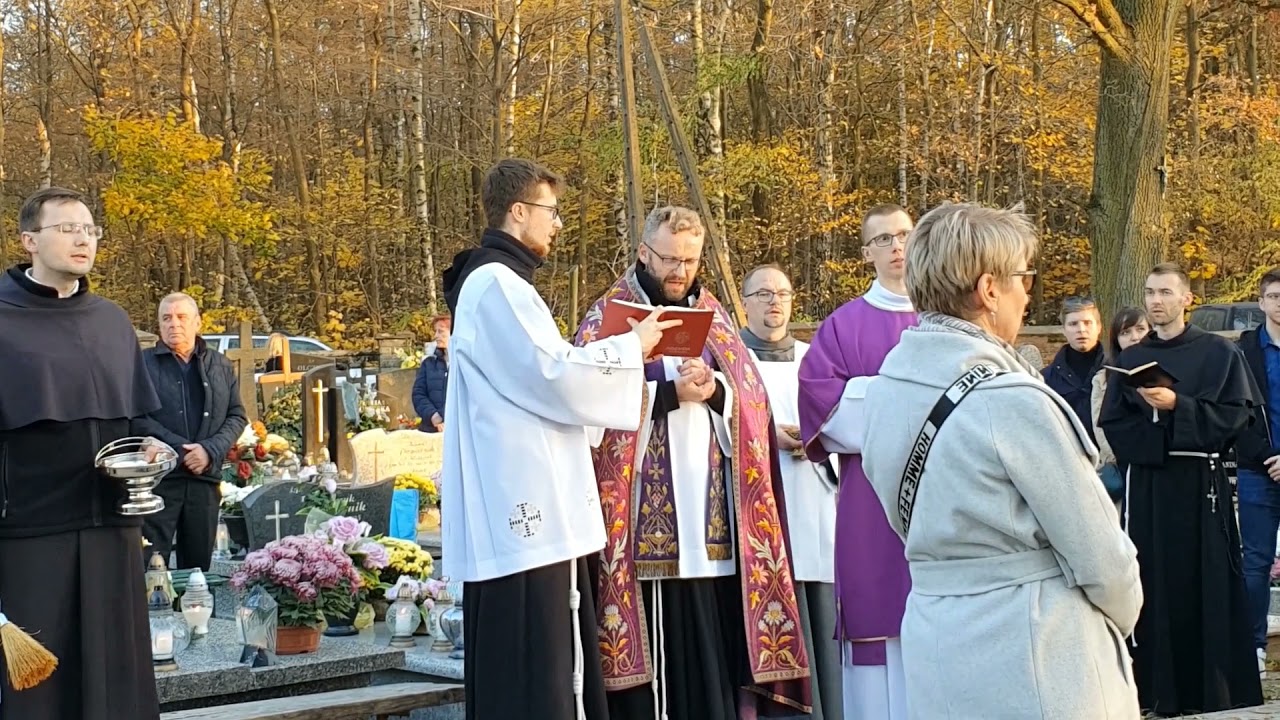 Procesja za zmarłych-  01.11.2021