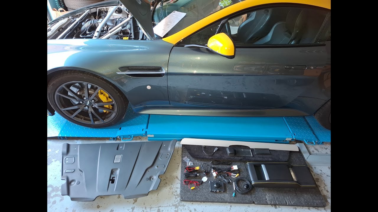 Aston V8 Vantage N430 : Apple Carplay + Reverse & Front Cam (Hazard Detection) with Factory Commands