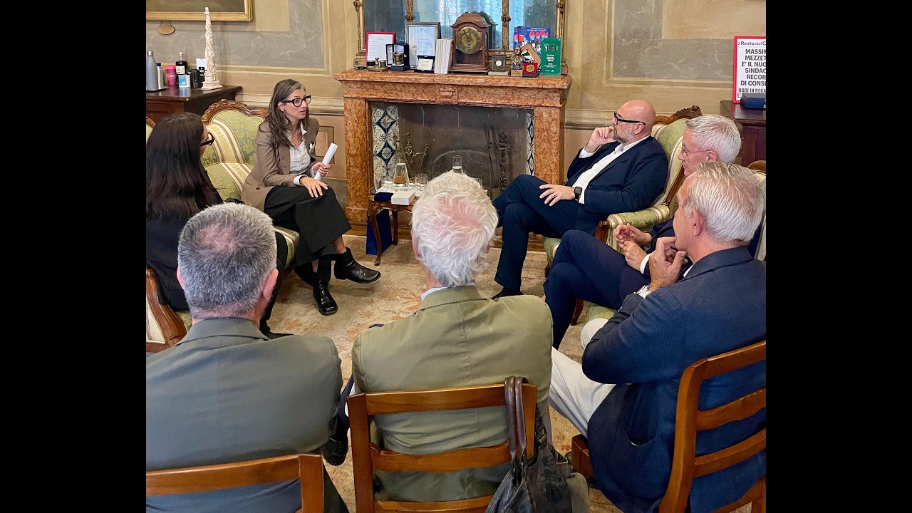 Omaggio a Francesca Albanese, il sindaco di Modena: ‘Non lo rifarei’