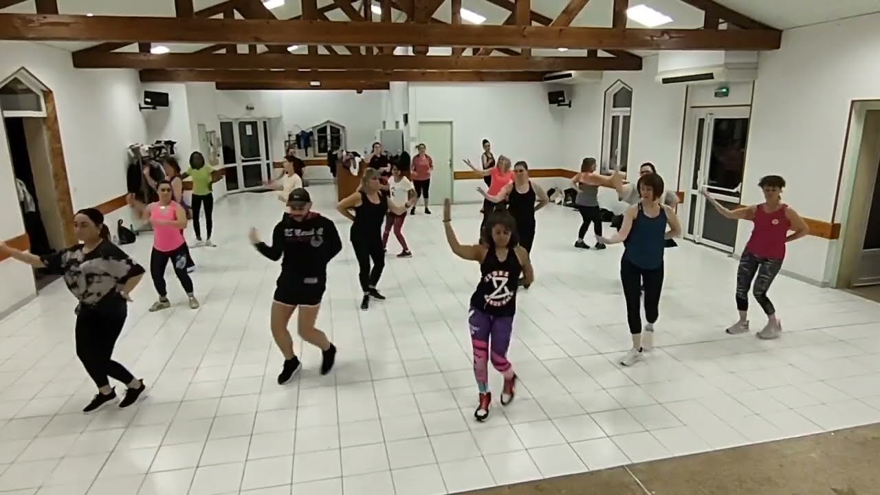 Zumba- Magdalena/Don Omar & Maluma