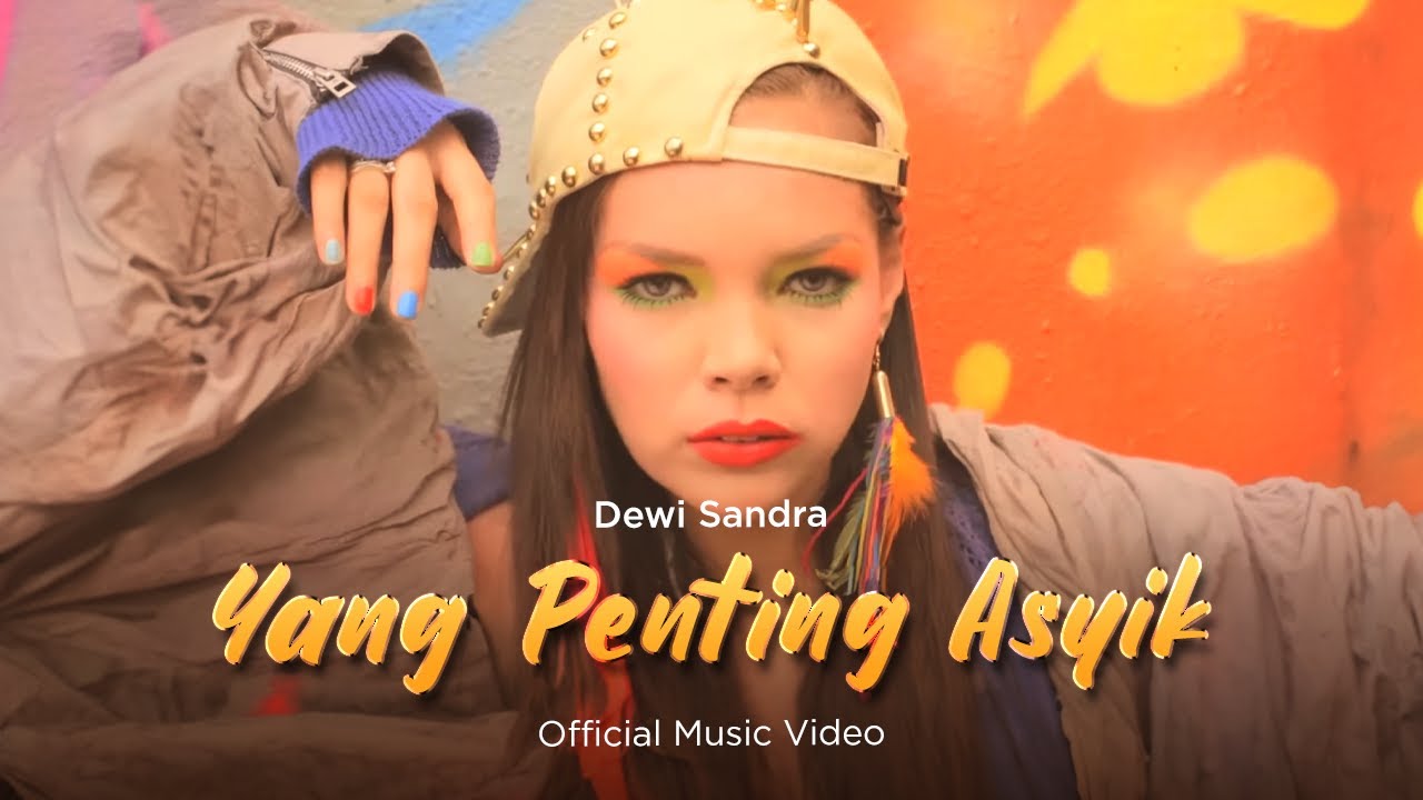 Dewi Sandra - Yang Penting Asik (Official Music Video)