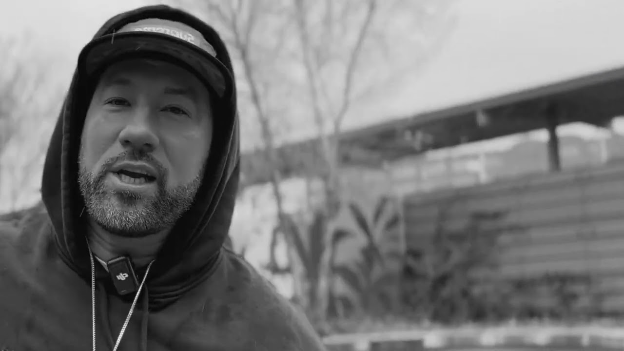 QB NYC Mic Sessions | Eff Yoo – Freestyle