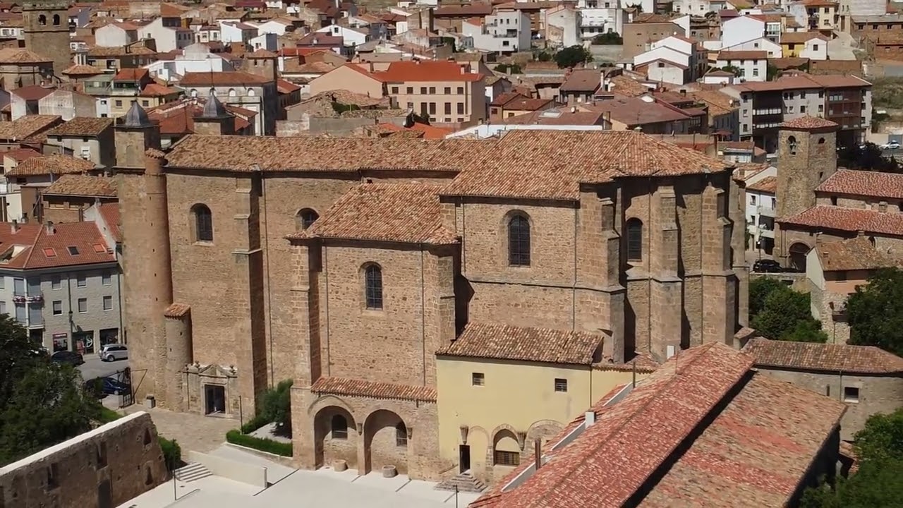 Vista a&eacute;rea de &Aacute;greda (Soria)
