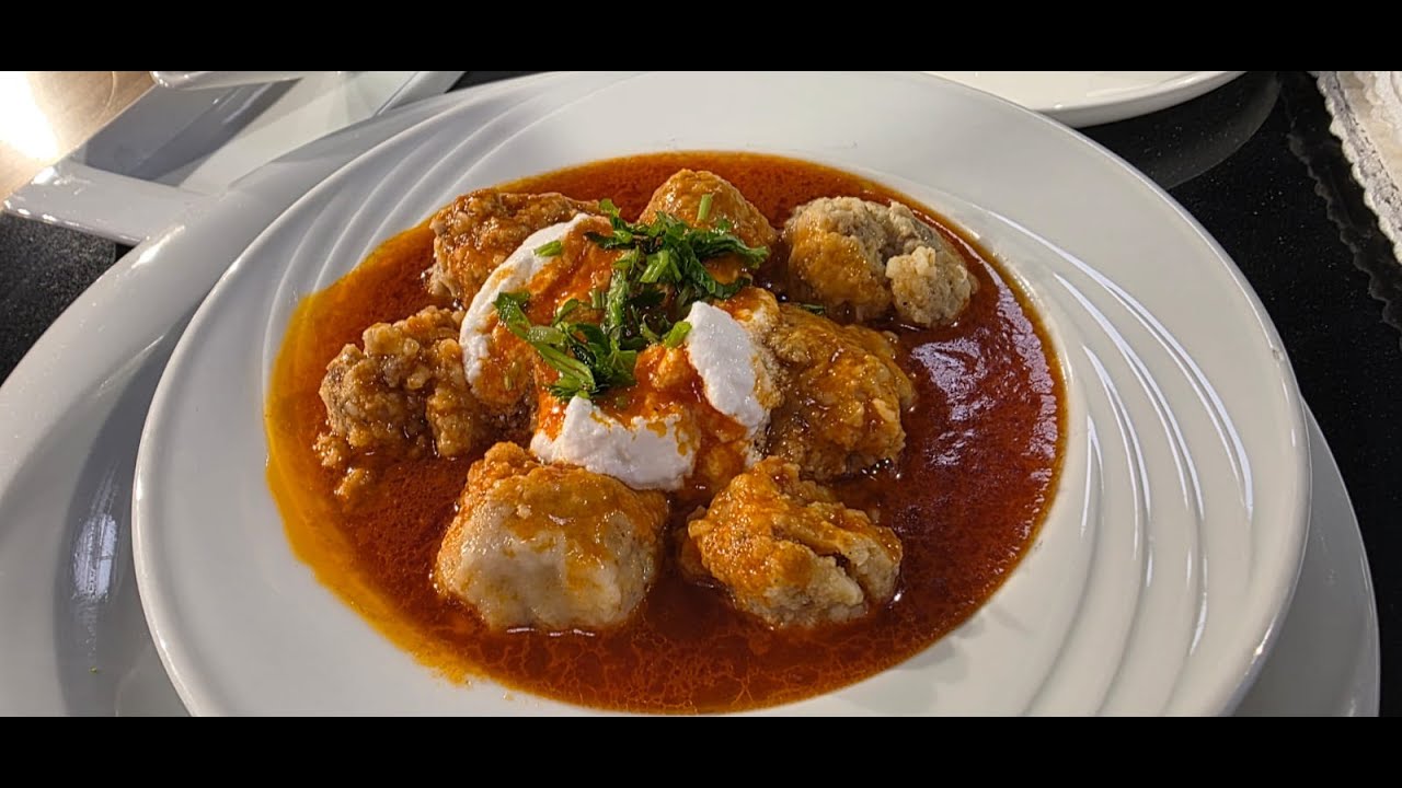 Qofte me mish të grirë dhe bollgur,salcë gogozhare dhe supë me qiqra,oriz e lakër/Receta nga Neranxi