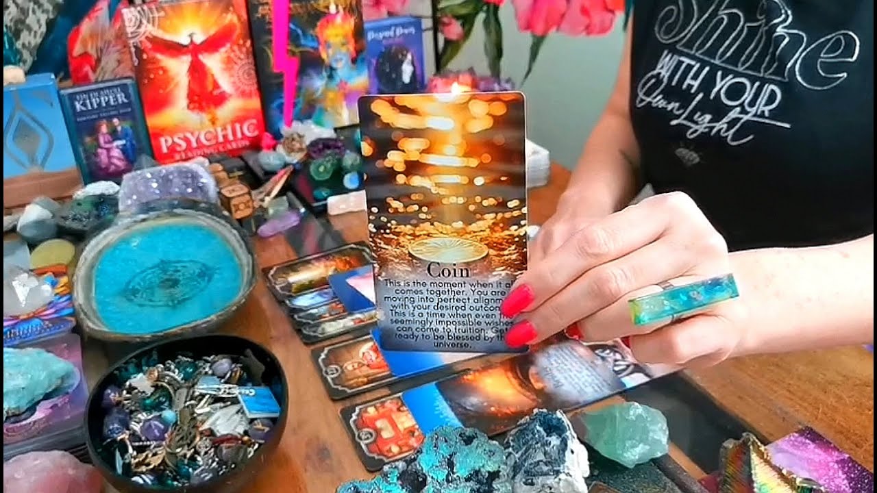 AQUARIUS - 