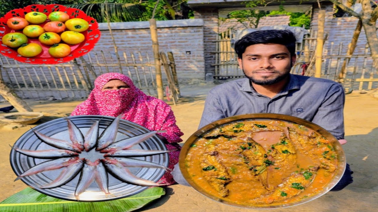 টমেটো দিয়ে পাবদা মাছ ভুনা, খেতে লাগে অসাধারণ।