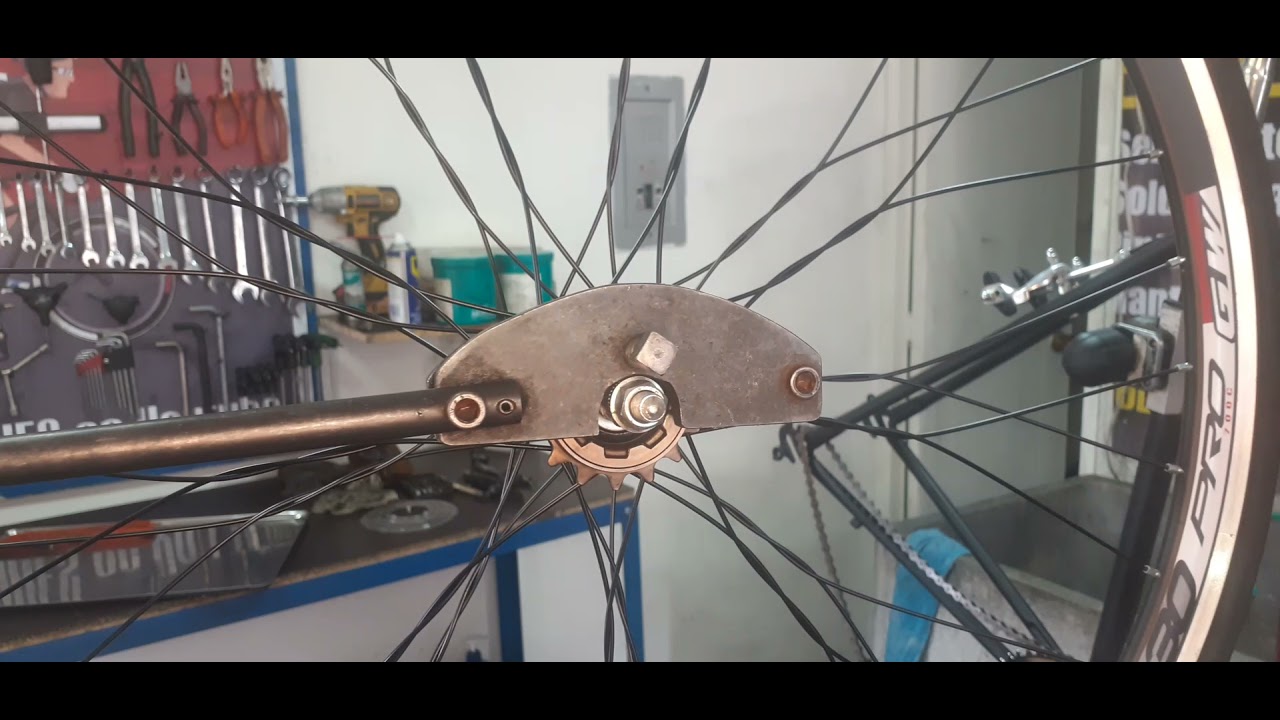 probando extractor para piñon o rueda libre extracción sin golpes