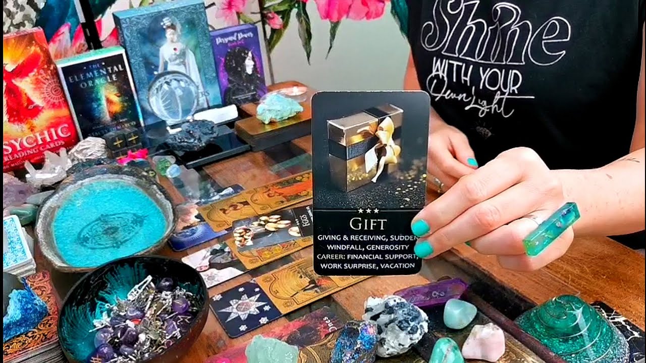 AQUARIUS - 