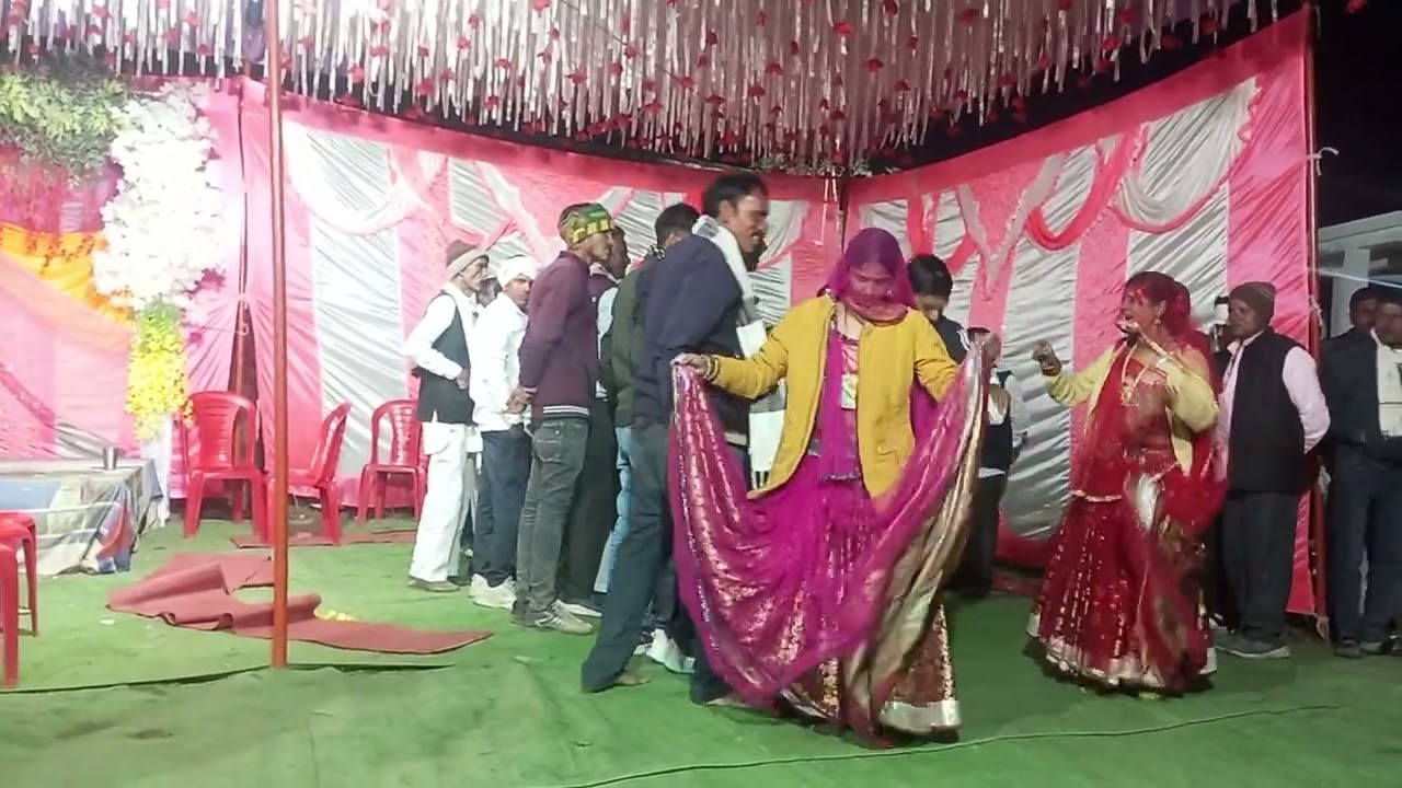 श्रीराम विश्वकर्मा ग्राम घाना की राई 9926519331 8103679629 जो मन इतइ बिलम के रैगओ अब जो कोन करैया रे