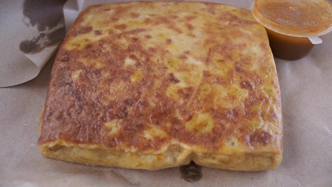 Egg Martabak, Takoyaki, and More (Singapore Food Bazaar)