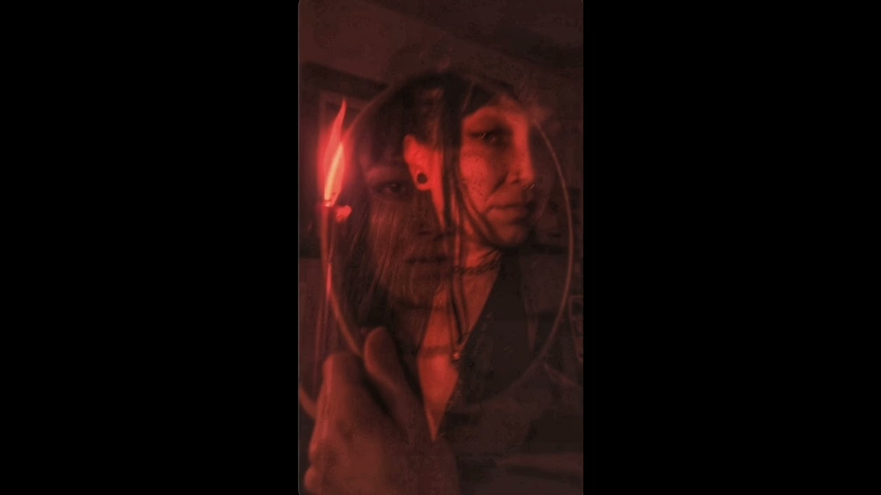 One hour loop of the GLAMOUR MAGIC spell song 'GLOW'