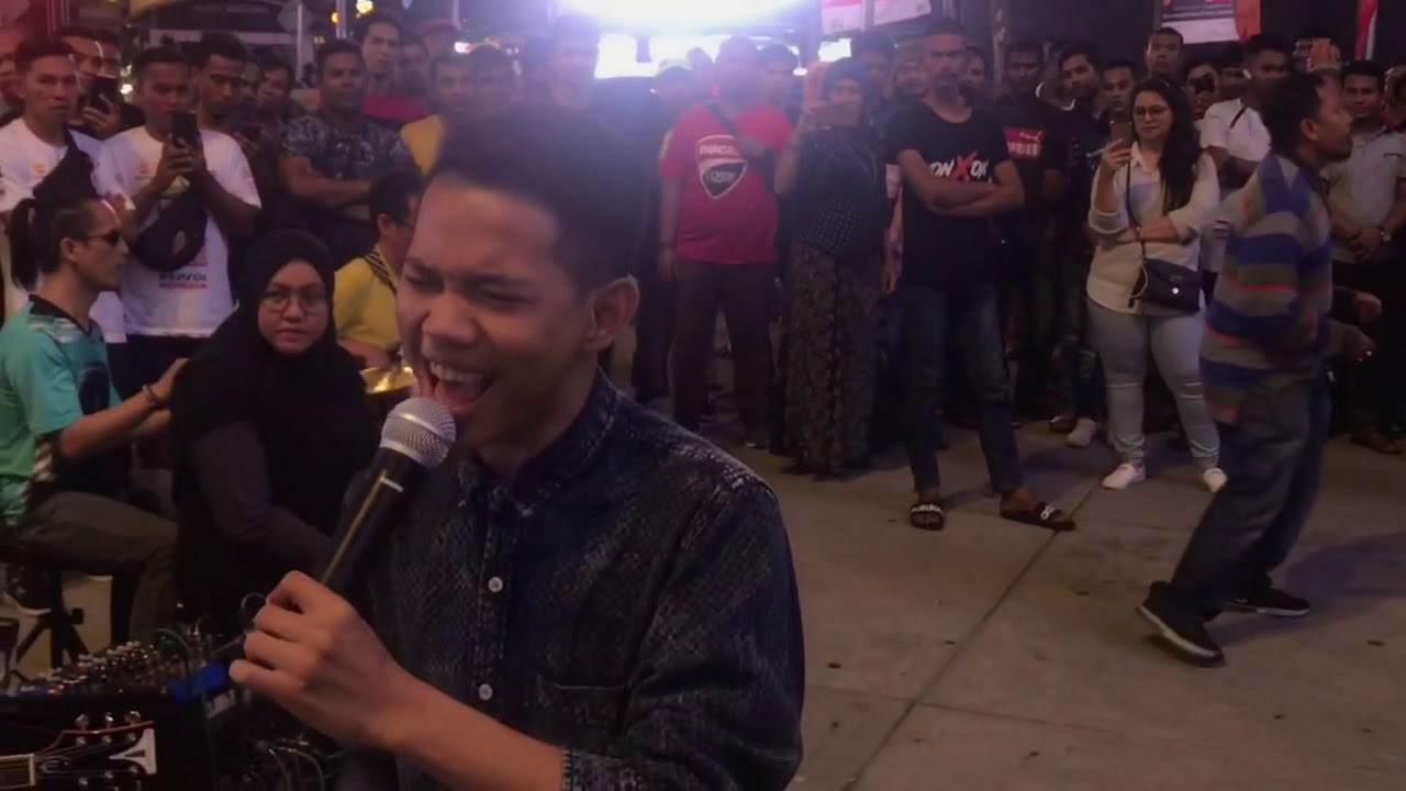 Tegar - Aku Yang Dulu di bukit bintang