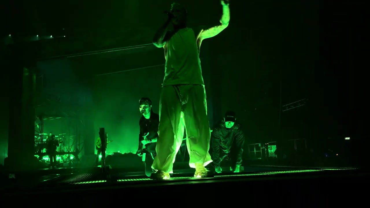 Parkway Drive – Boneyards (feat. Joel Birch & TAIM)| FRONT ROW | (Live in Leipzig | 19.09.2025 | 4K)