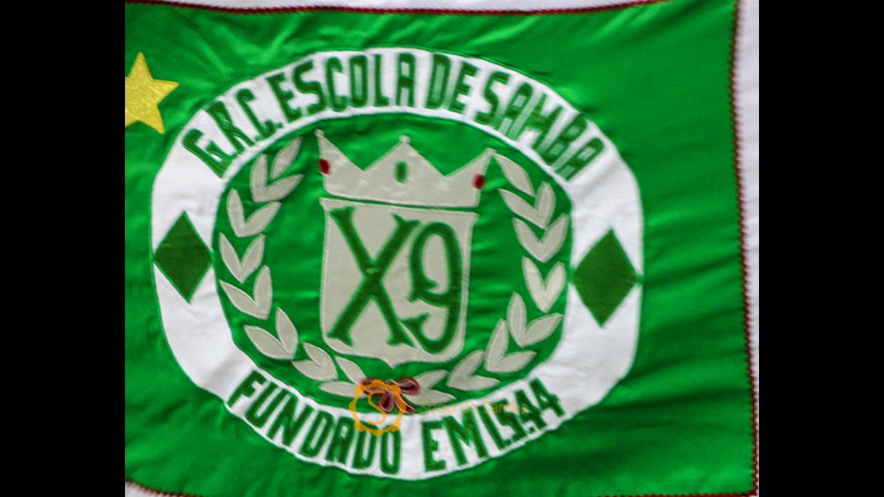 X9 A Pioneira 2012 - 1/10 - O majestoso palco negro - 