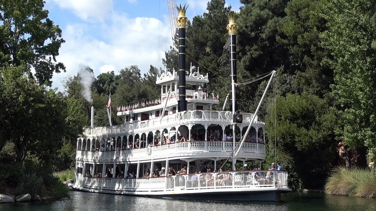 2017 Disneyland Mark Twain Riverboat Full Ride on the Rivers of America w/ New Scenes, Both Sides
