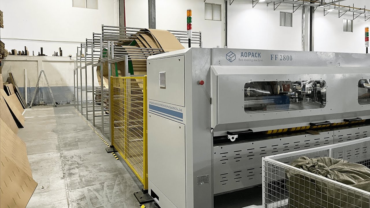 Aopack Fanfold Cardboard Box Making Machine FF2800 Automatic Cardboard Feeding
