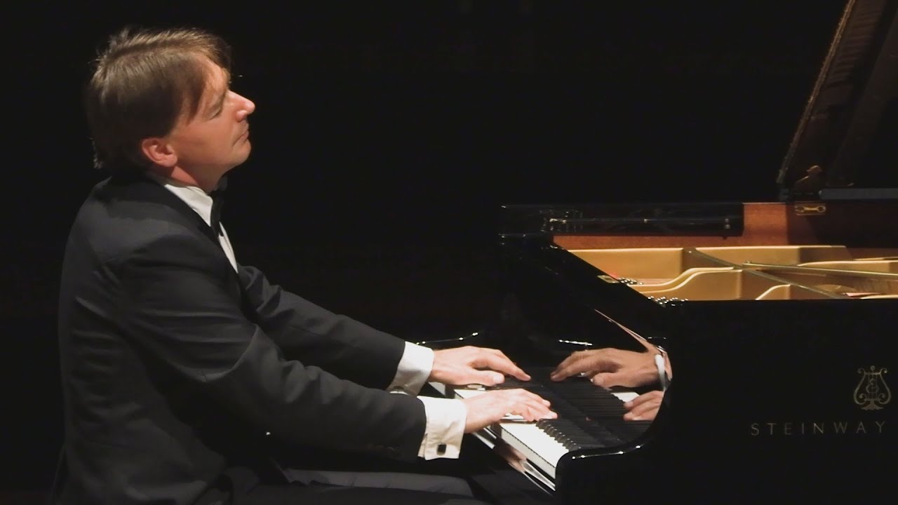 Chopin - Nocturne Op. 15 No. 2 in F-Sharp Major - Greg Niemczuk, live.
