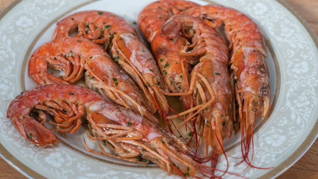 Креветки, обжаренные в белом вине | Как приготовить вкусные жареные креветки за 5 минут
