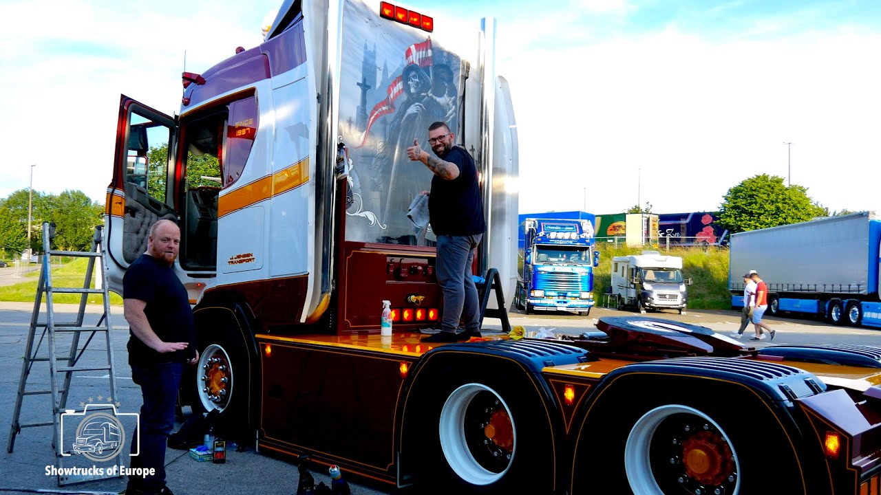 Wash and show at the Ciney Truck show on Friday