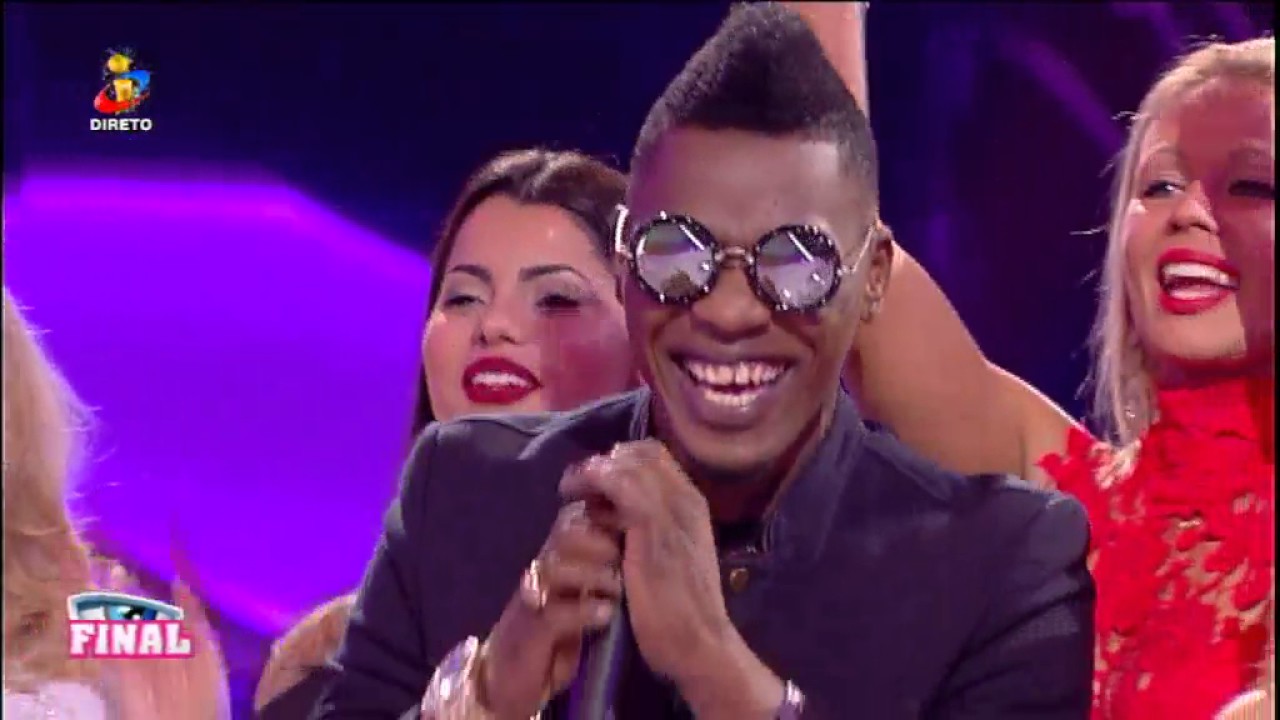 Juvencio Luyiz canta «Amor de Hoje»
