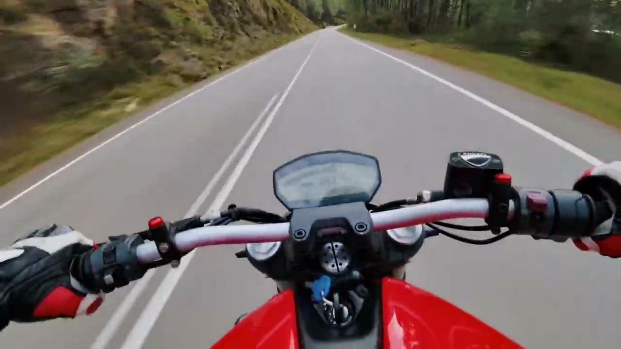 HIGH SPEED Monster 821 on the Mountains
