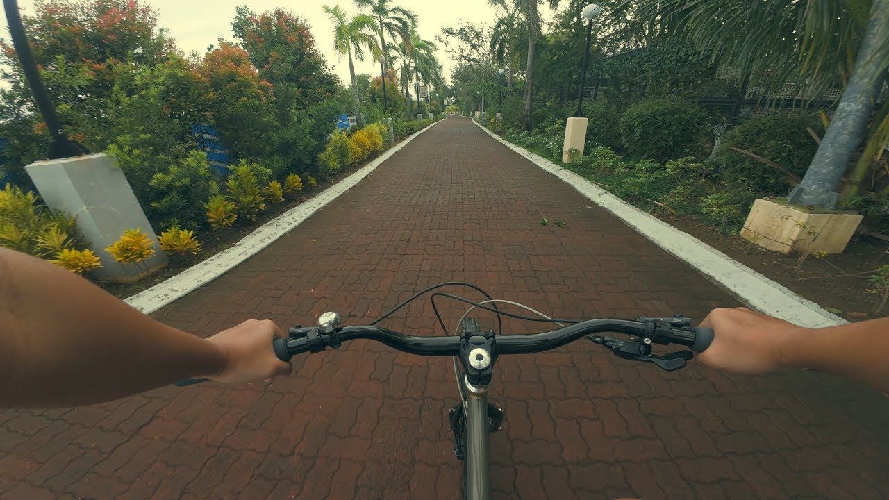 Cloudy Bike Commute  - Iloilo City