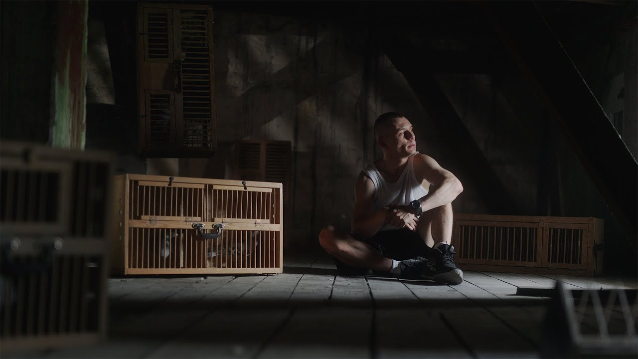 Intruz - Ptaki pod kluczem (prod. Flame)