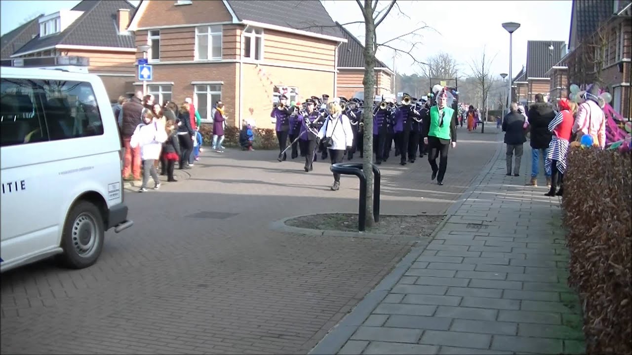 Drum- en Marchingband Enschede plays Böhmischer Traum