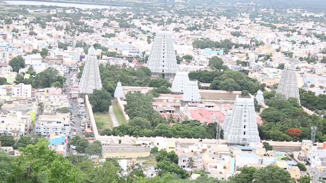Arunachalam 9 gopuras temple view