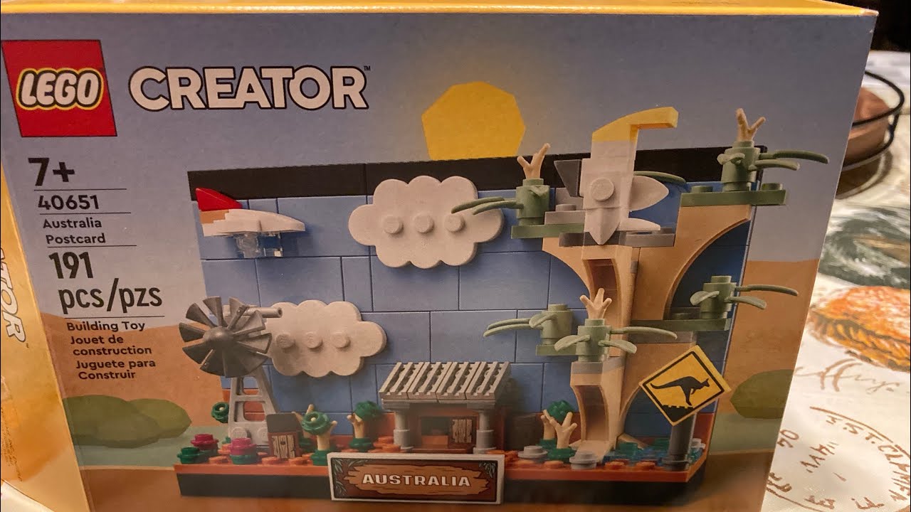 Building Lego set 40561 Australia Postcard
