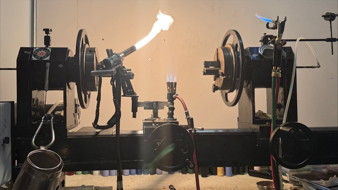 Live Glassblowing Tutorial  - Handmade American Glass/Colors