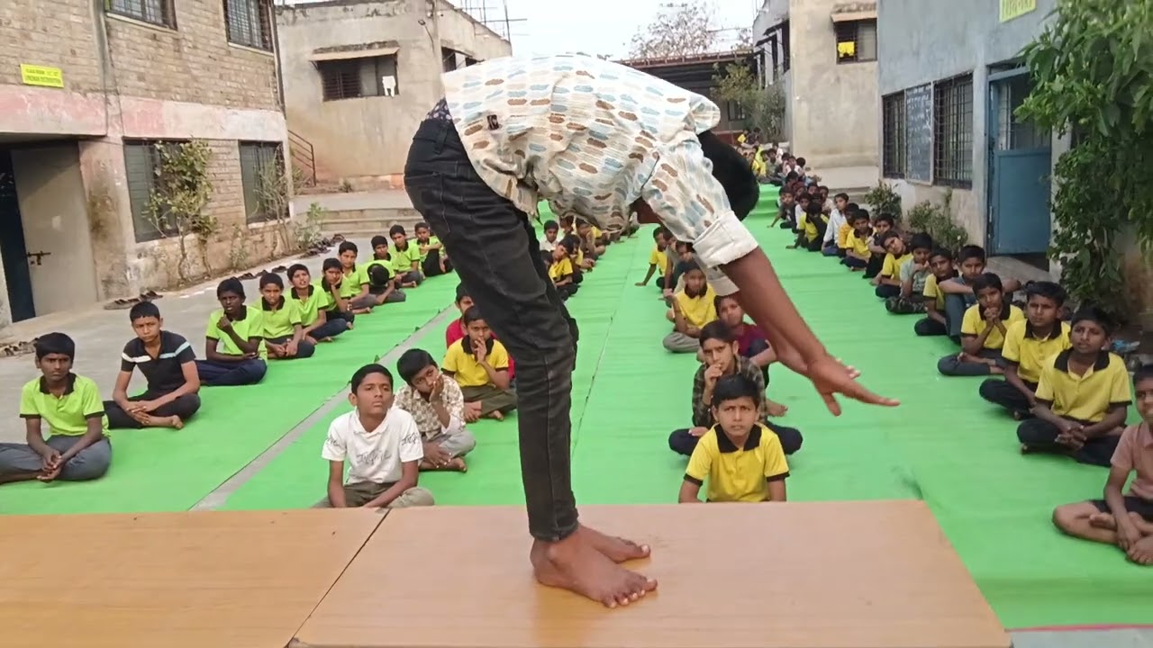 AAMCHI  SHALA  KHARPUDEE SURYA NAMASKAR   DEMO