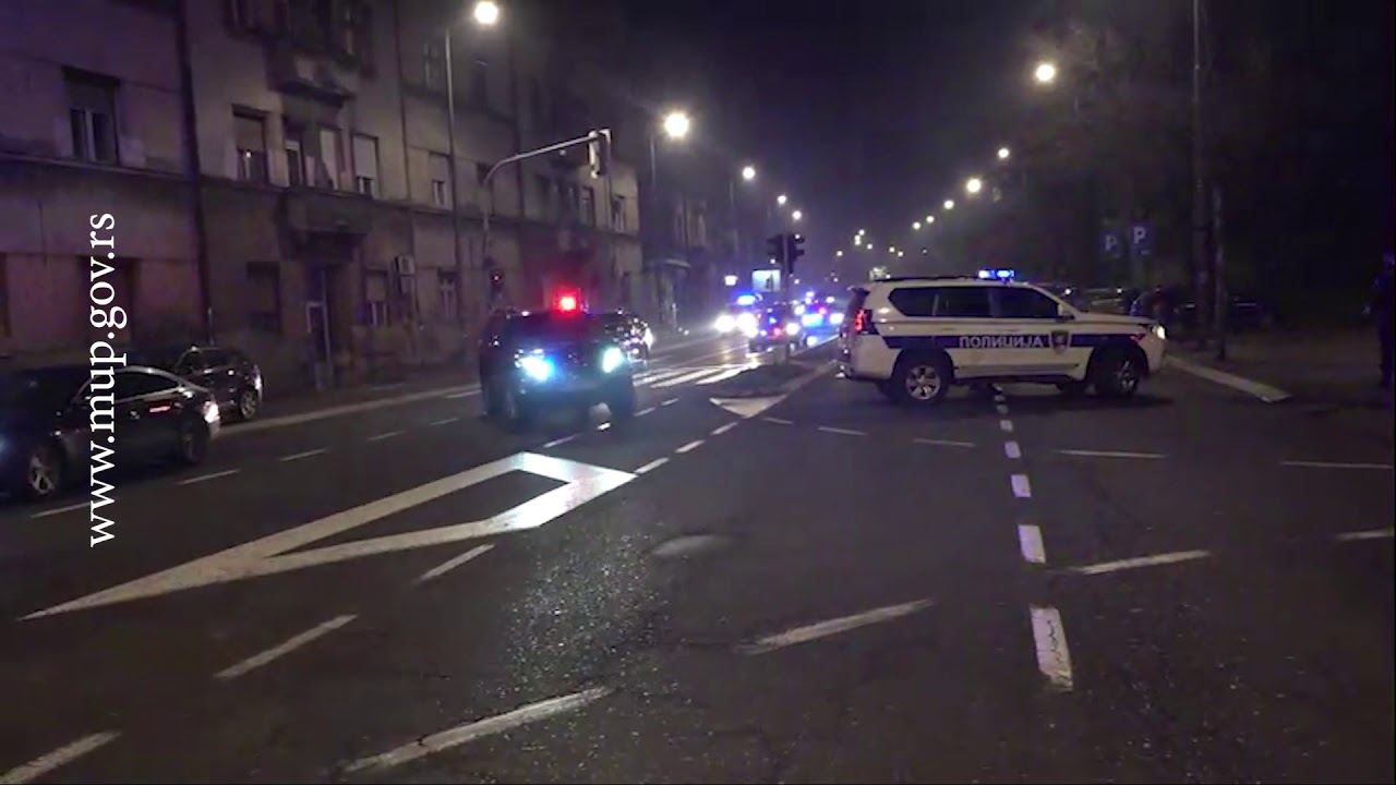 Policija privodi Veljka Belivuka i članove njegove grupe u tužilaštvo