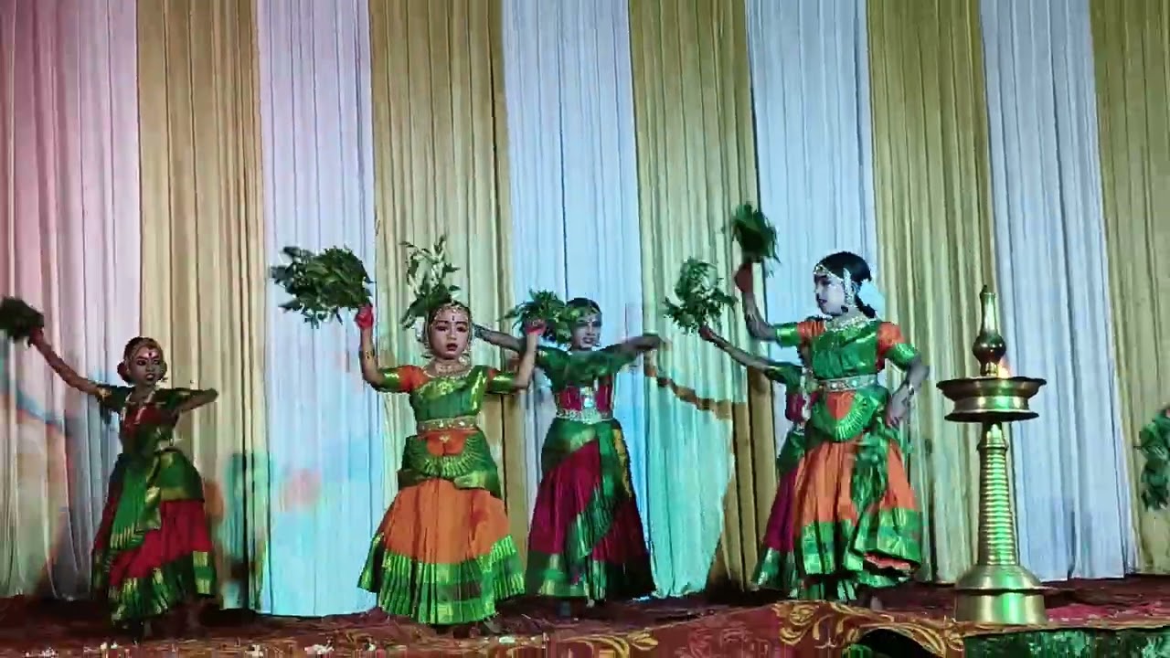 Veppilai veppilai song dance Dhwani Uthara Vaiga