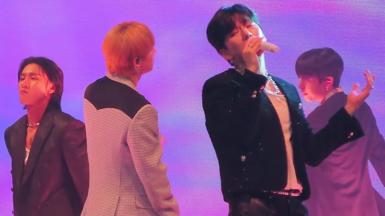 230421 MONSTA X - Burning Up (Feat. R3HAB) - Fancam