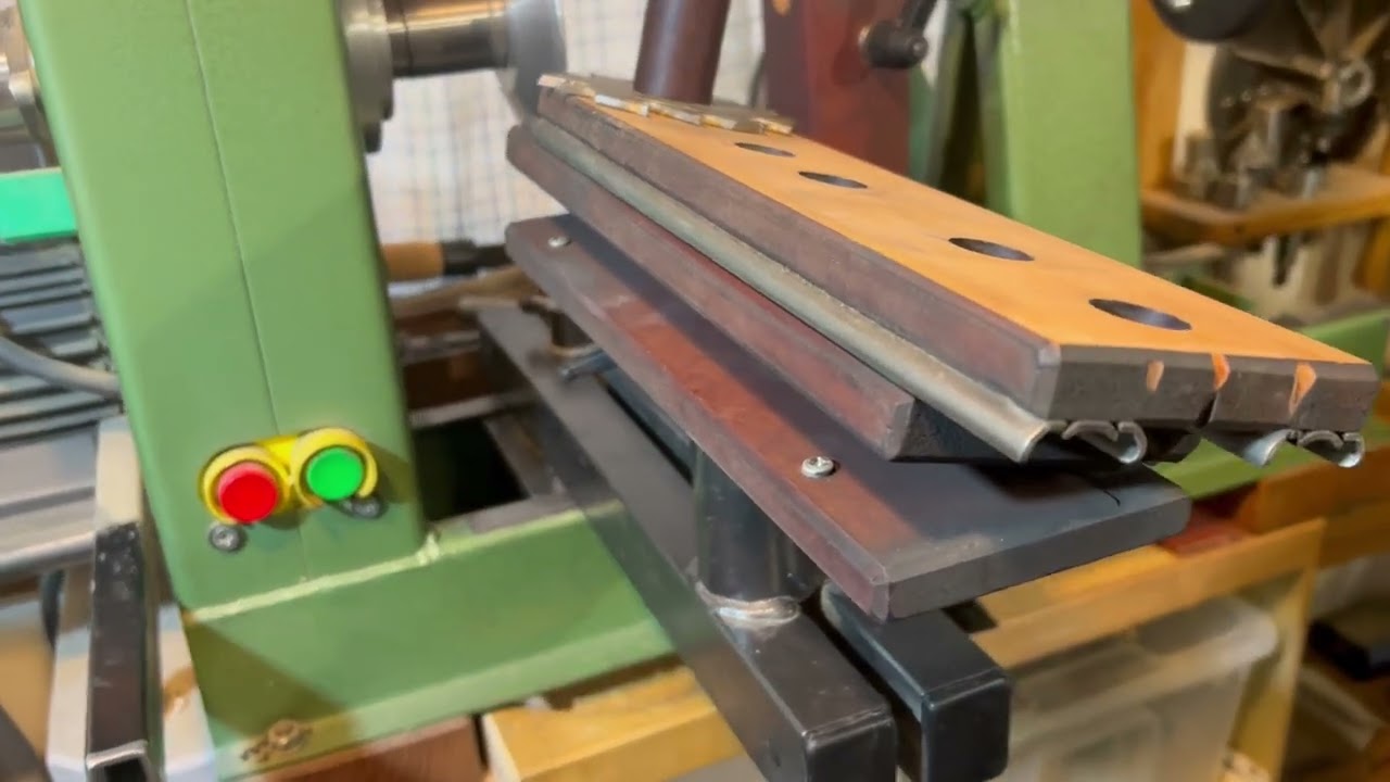Grinding on a woodlate