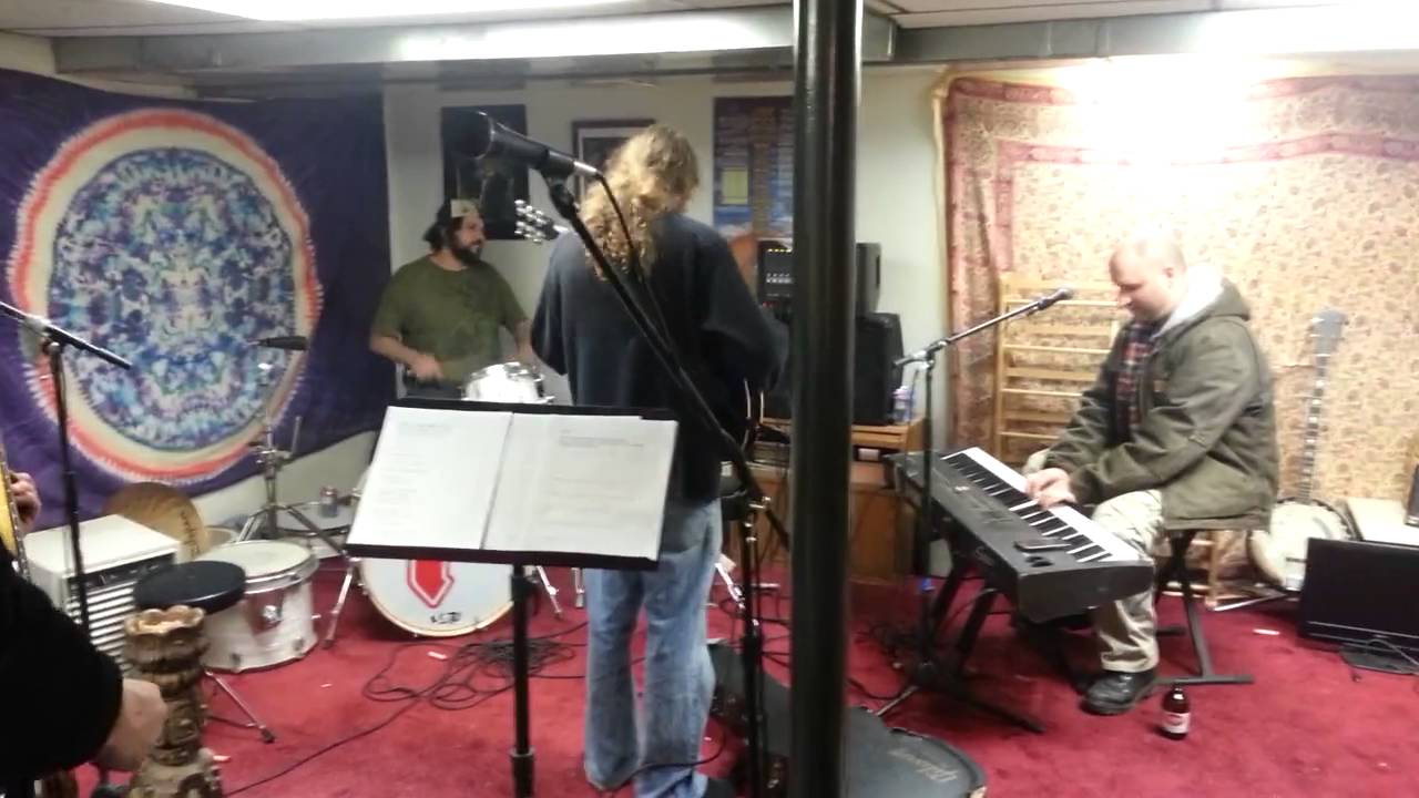 Little Mountain Band messing around (improv jamming)