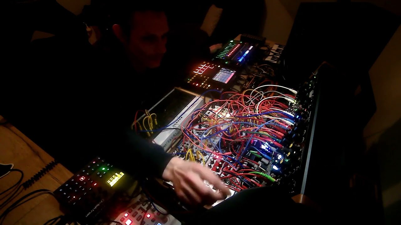 Chefetage Liveact -  Easter Monday Modular Techno 10 04 2023