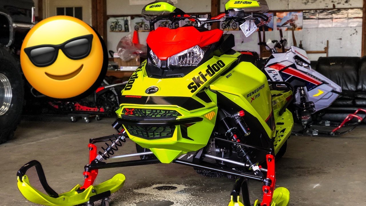 Revealing our Brand New 2020 SKI-DOO Renegade XRS 850!!