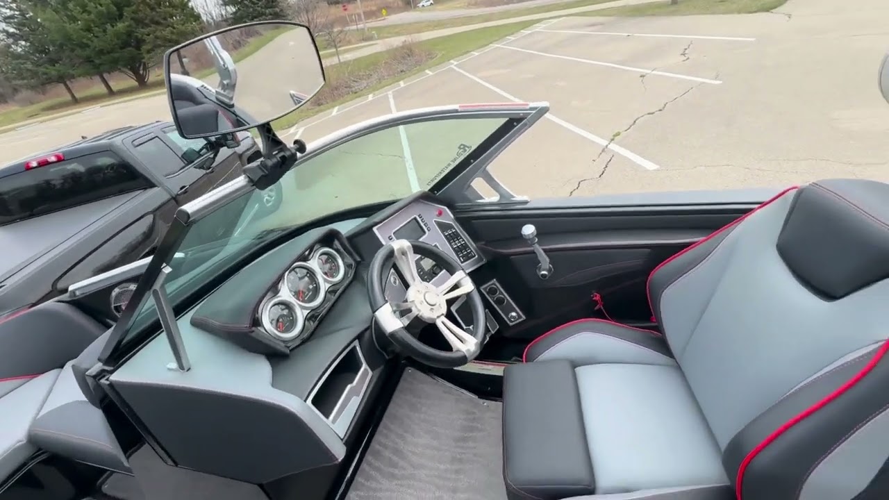 2019 MasterCraft XT20 - Redline Watersports - Boat Walkthrough