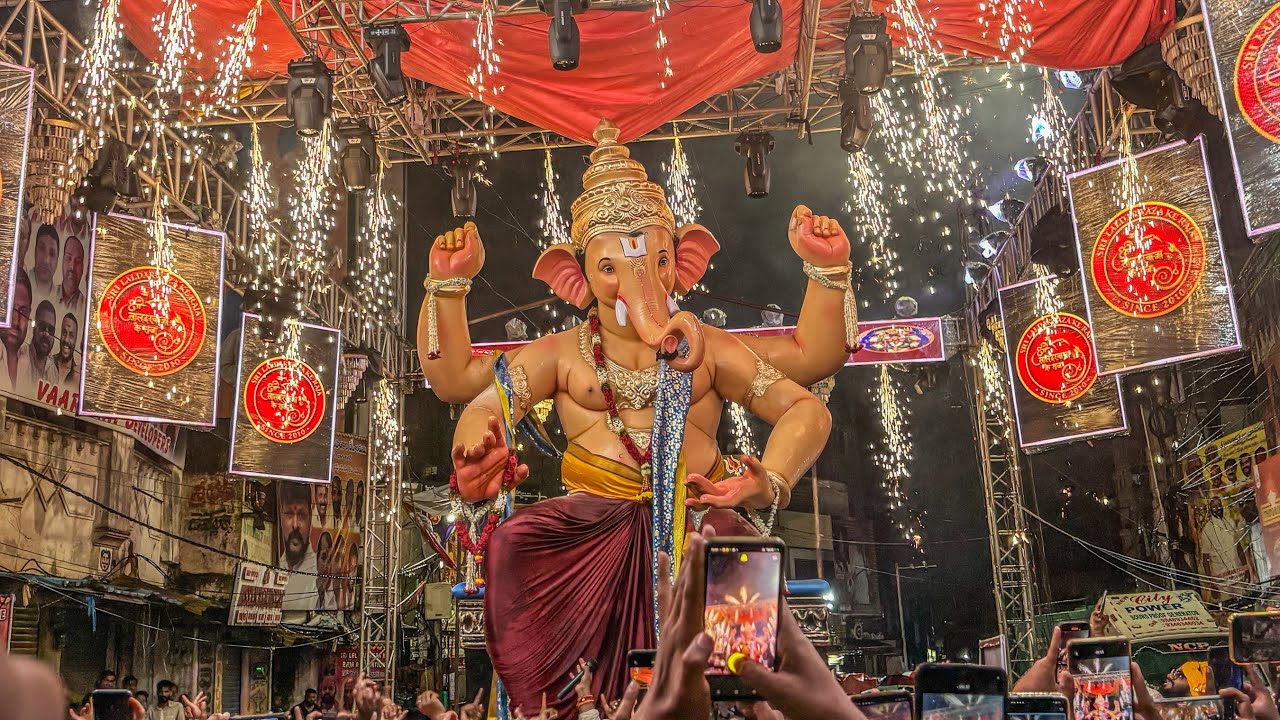 Lal Darwaza Ke Raja Ganesh Aagman 2025 | Big Ganesh Aagman | Ganesh Aagman For Ganesh Chaturthi 2025