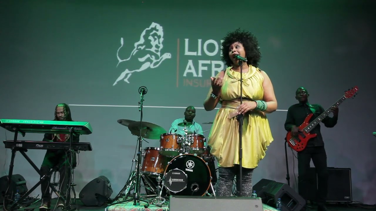 Gloria Bosman Live #HouseOfRhythm