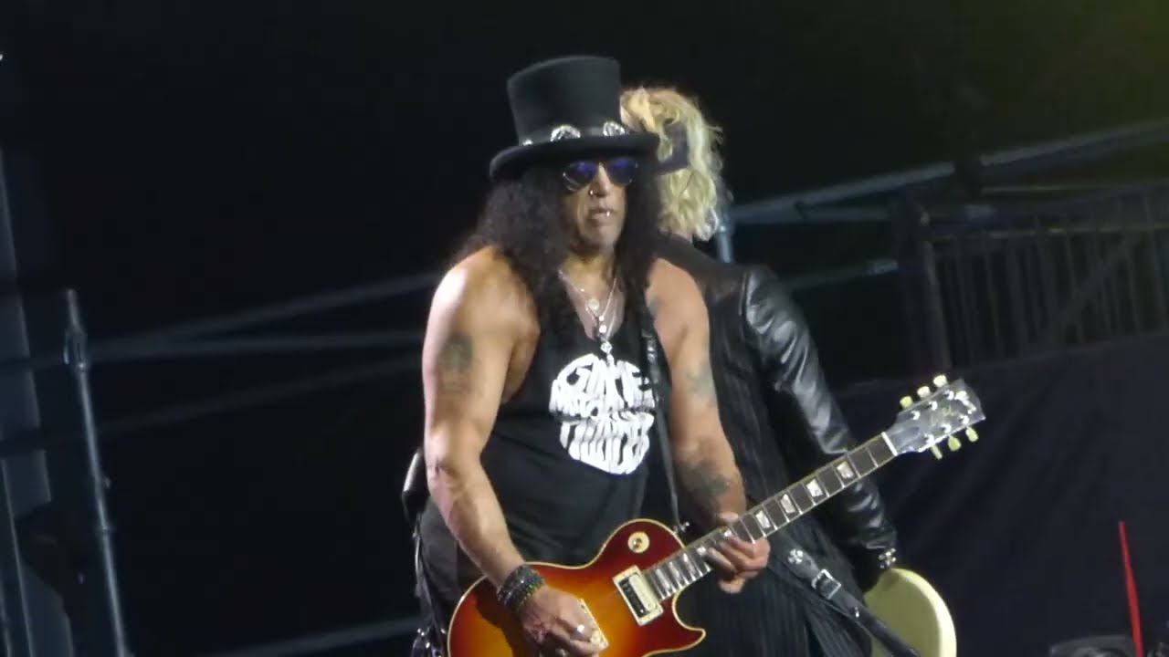 Guns N' Roses : Nightrain, live at Download Festival 2026