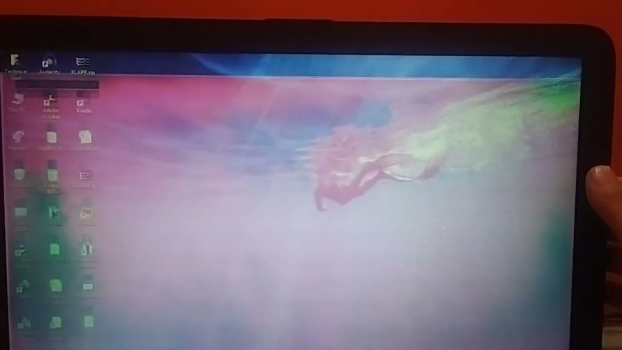 HP Laptop Pink screen display problem solved