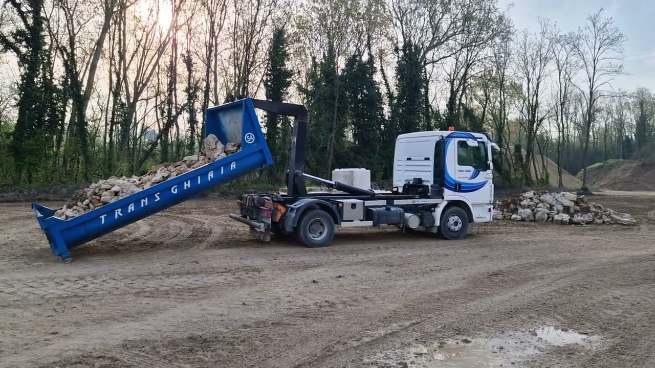 PICCOLO CAMION SCARRABILE DUE ASSI CARICA CASSONE TRANS GHIAIA LA MACCHINA GIUSTA PER OGNI OCCASIONE