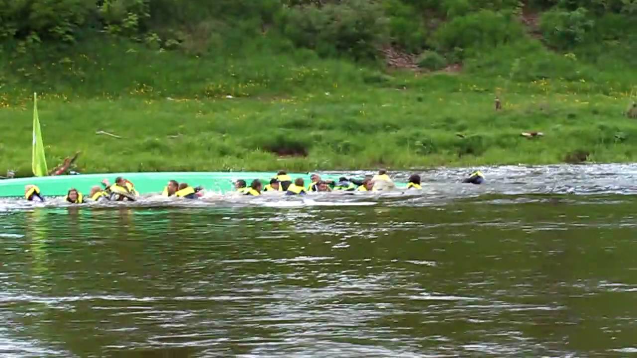 Neries regata 2010 - Laivo apsivertimas