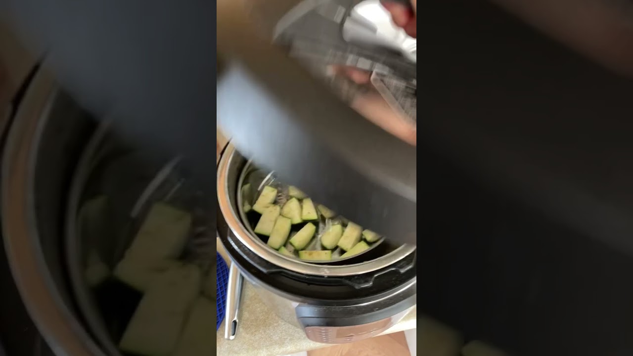 Instant Pot &ldquo;pot-in-pot&rdquo; cooking works! #shorts #healthyfood #health  #instantpotcooking