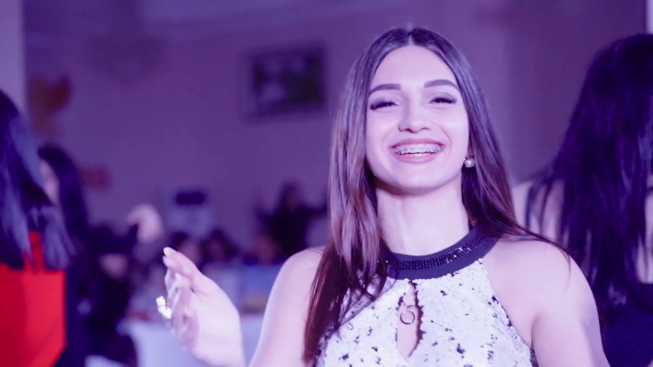 Mamikon ft. Seda Hovhannisyan - Siro Qami
