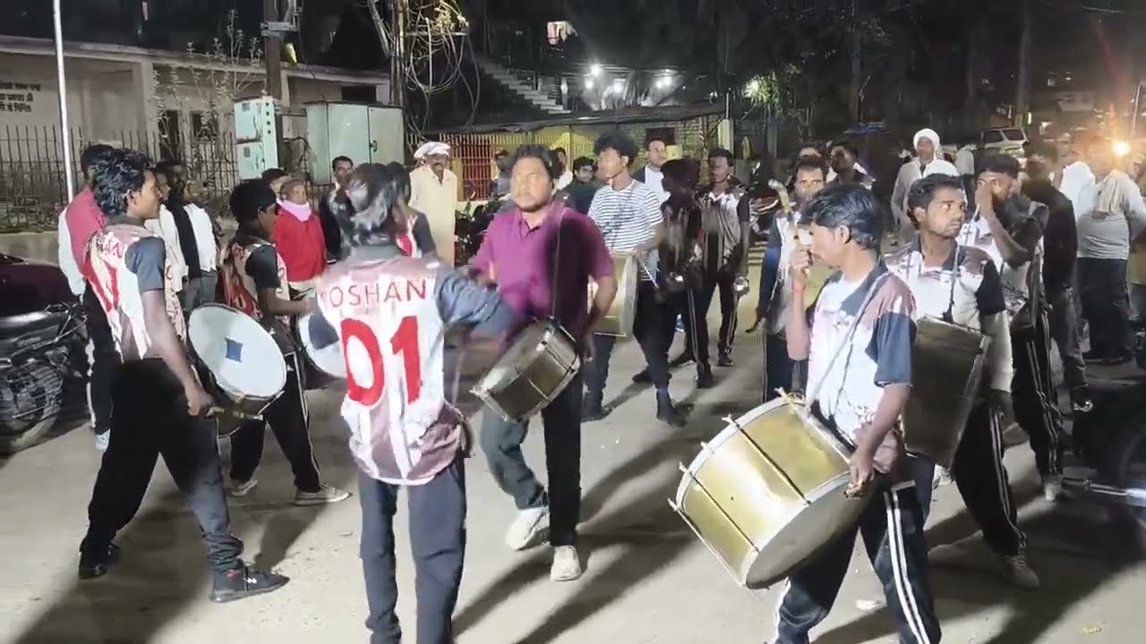 आ गया है झारखंड का टास बेंड पार्टी #dj #song #vairlvidoe #trend #khortha 