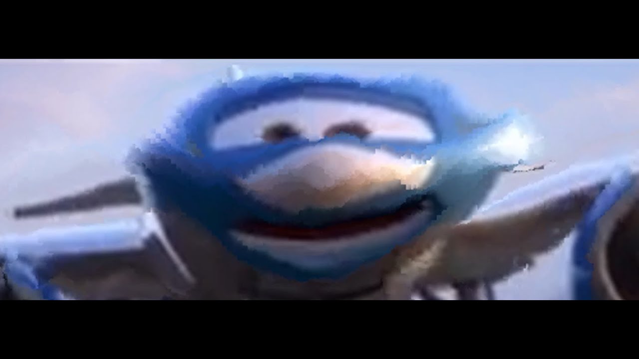 Cars 2 with content aware scale (but no epik subtitelz)